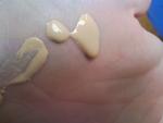 Тональный крем "Avon" Calming Effects Спокойное сияние фото