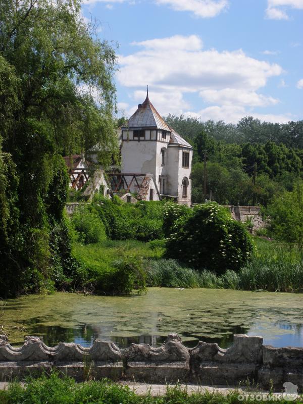 Шаровский дворцово-парковый комплекс (Украина, Харьковская обл. Богодуховский р-он, пгт. Шаровка) фото