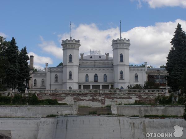 Шаровский дворцово-парковый комплекс (Украина, Харьковская обл. Богодуховский р-он, пгт. Шаровка) фото