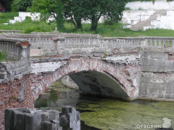 Шаровский дворцово-парковый комплекс (Украина, Харьковская обл. Богодуховский р-он, пгт. Шаровка) фото