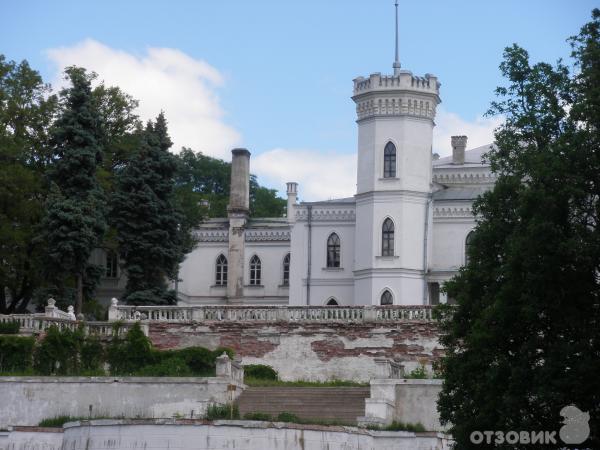 Шаровский дворцово-парковый комплекс (Украина, Харьковская обл. Богодуховский р-он, пгт. Шаровка) фото