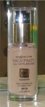 Тональный крем Max Factor Facefinity 3 in 1 фото
