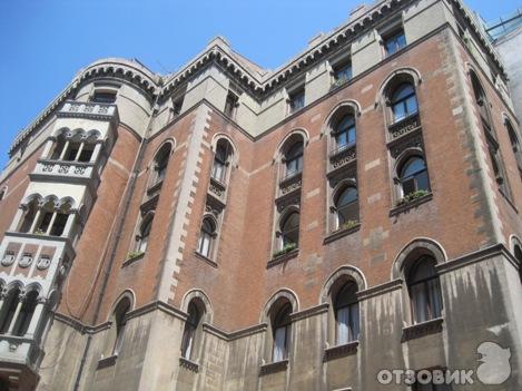 Церковь Святого Антония Падуанского (Турция, Стамбул) фото