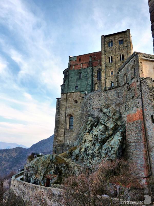 Замок Сакра ди Сан-Микеле (Италия, Турин) фото