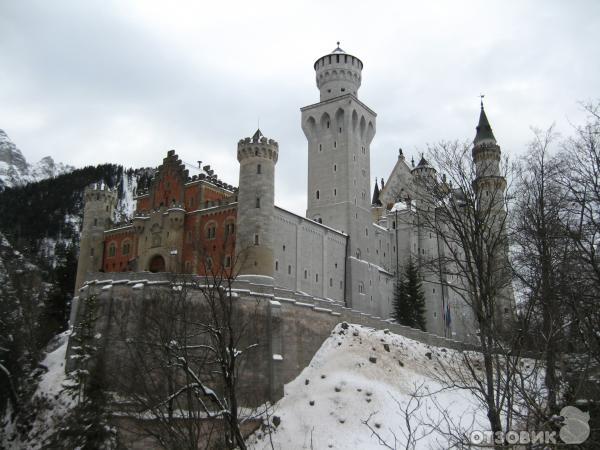 Замок Neuschwanstein (Германия, Мюнхен) фото