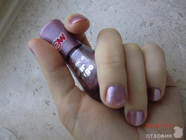 Лак для ногтей Essence Colour&Go фото