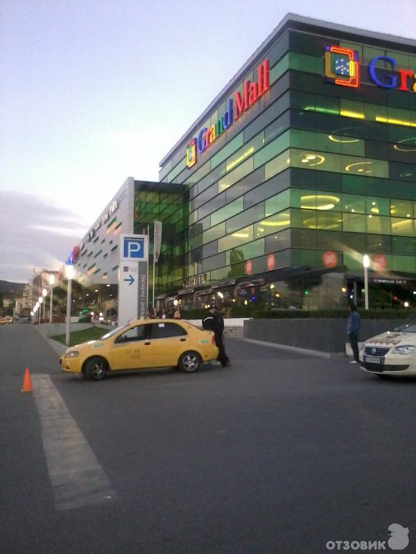 Торгово-развлекательный центр Grand Mall (Болгария, Варненская область) фото