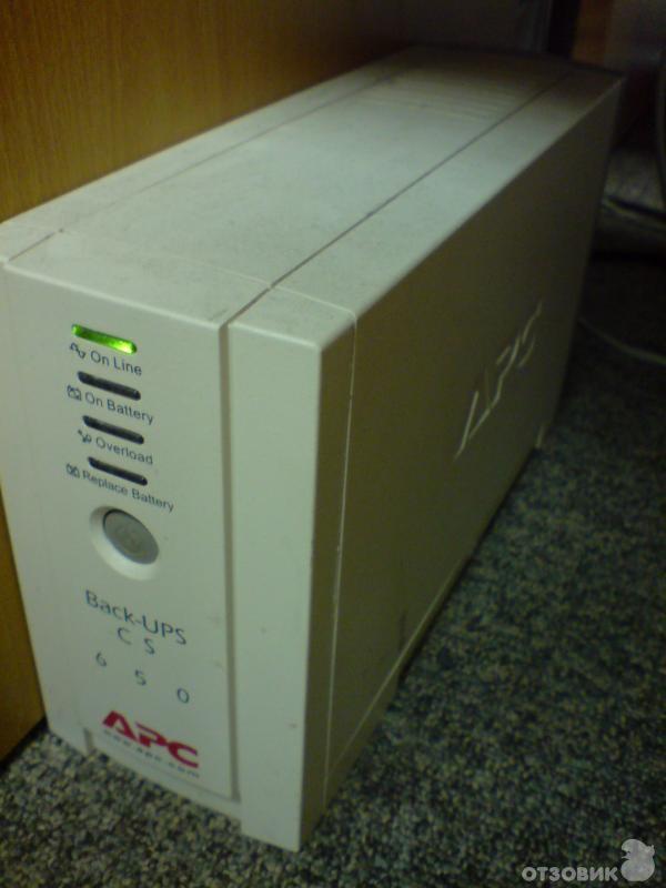 Источник бесперебойного питания APC Back-UPS CS 650 фото