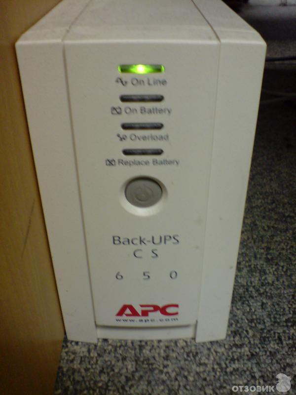 Источник бесперебойного питания APC Back-UPS CS 650 фото