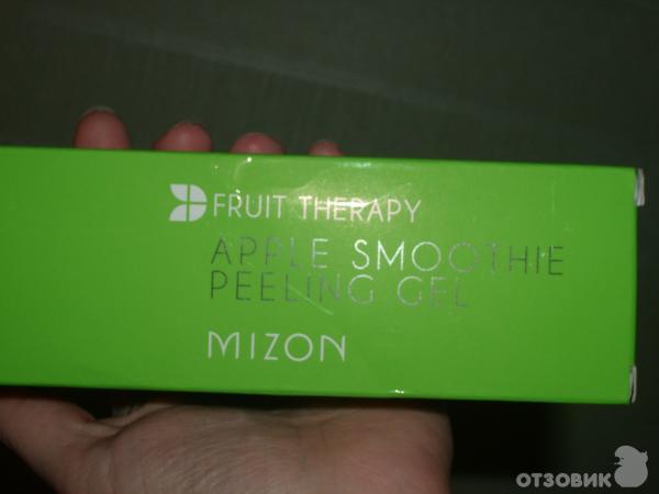 Пилинг-скатка Mizon Apple Smoothie Peeling Gel фото