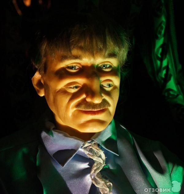 Джон стокер четырехглазый фото. Джонни стокер четырехглазый. Брандон старк трехглазый ворон. Трехглазая ворона. Бринден риверс трехглазый ворон.