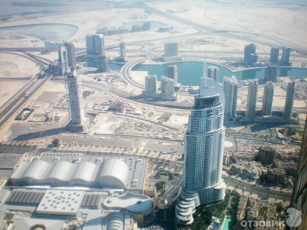 Небоскрёб Burj Khalifa (ОАЭ, Дубаи) фото