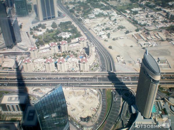 Небоскрёб Burj Khalifa (ОАЭ, Дубаи) фото