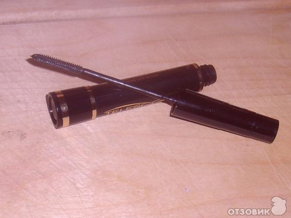 Тушь Loreal Telescopic Carbon Black фото