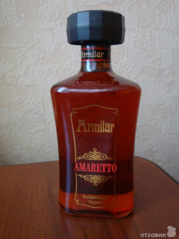 Ликер Amaretto Armilar фото