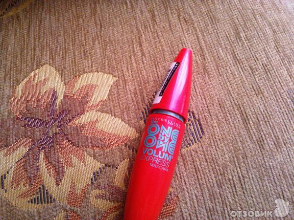 Тушь Maybelline New York The One by One Mascara from Volum' Express фото