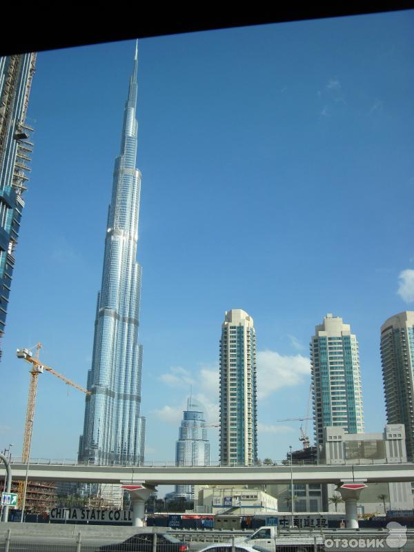 Небоскрёб Burj Khalifa (ОАЭ, Дубаи) фото