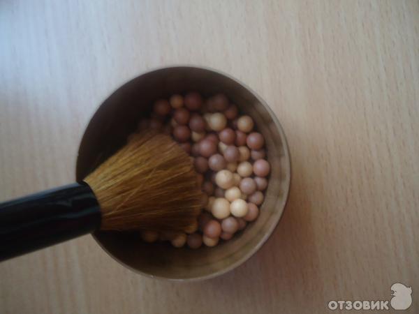 Румяна в шариках Avon Arabian Glow Bronzing Pearls