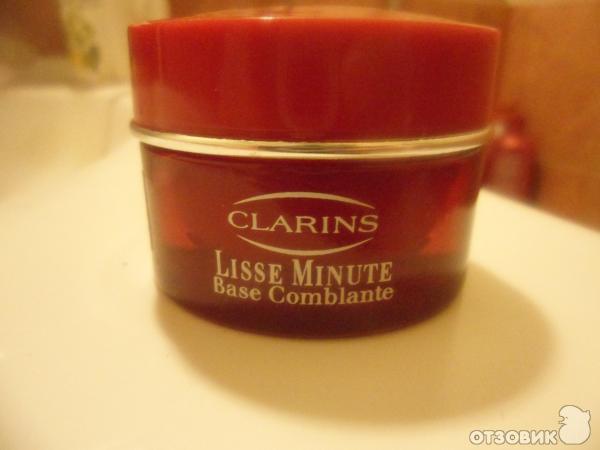 Выравнивающая основа под макияж Base Comblante от Clarins фото