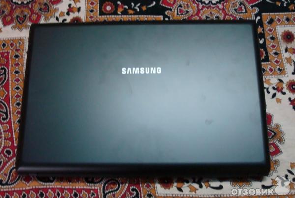 Ноутбук Samsung R517 фото