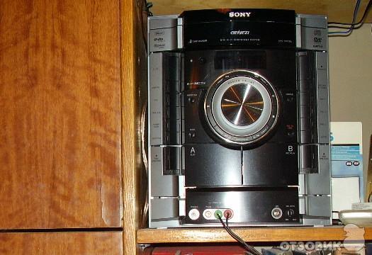 Аудио мини-система Sony MHC-RV333DL фото