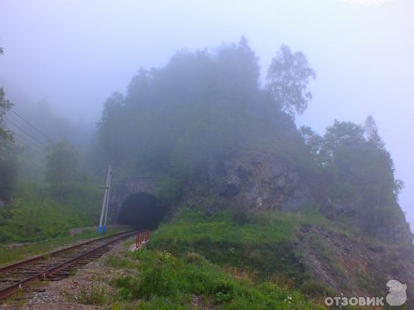 Кругобайкальская железная дорога (Россия, Иркутская обл.) фото