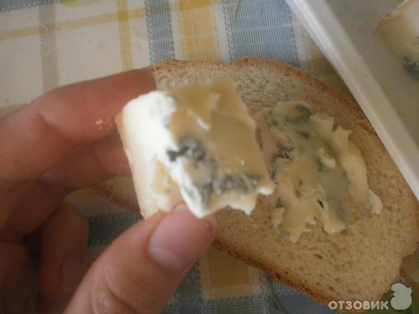 Сыр с голубой плесенью Горгонзола Defendi Дольче Блю/ Gorgonzola Dolce Blu DOP - 200 г (Италия) фото