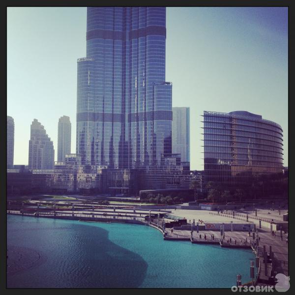 Небоскрёб Burj Khalifa (ОАЭ, Дубаи) фото