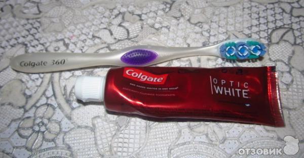 Зубная паста Colgate Optic White фото