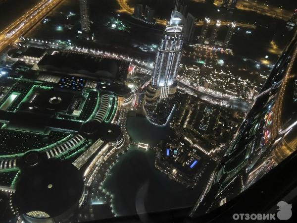 Небоскреб Burj Khalifa (ОАЭ, Дубаи) фото