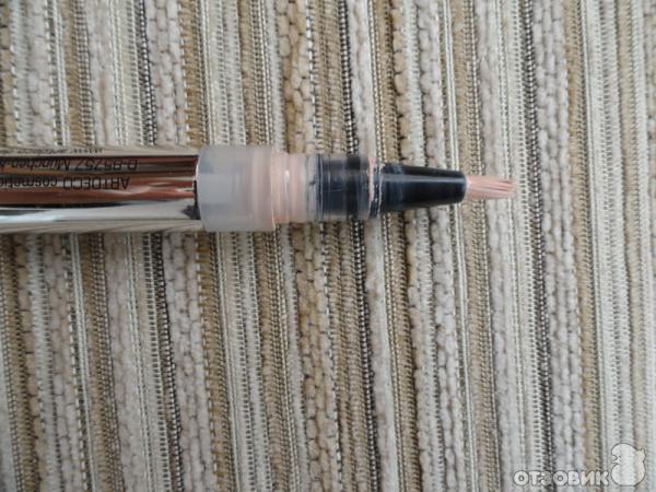 Консилер ArtDeco с кистью Perfect Teint Concealer фото