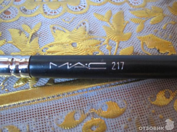 Кисть для макияжа от MAC 217 Blending Brush фото