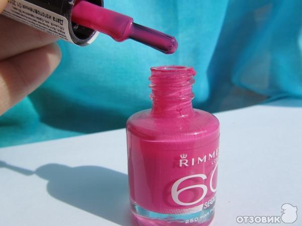 Лак Rimmel 60 seconds 250 Pink Punch