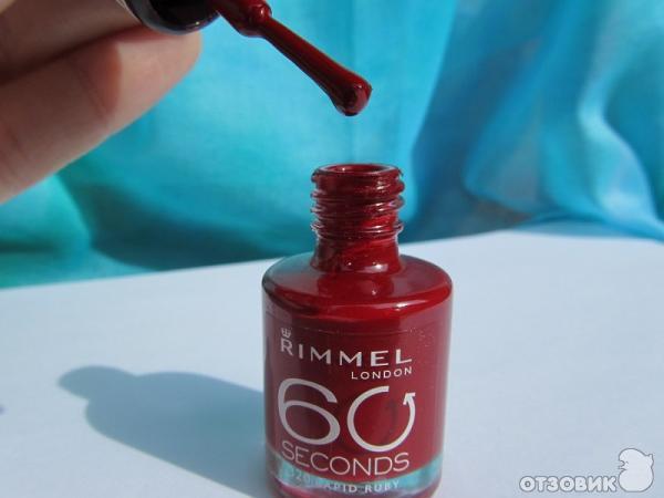 Лак Rimmel 60 seconds 320 Rapid Ruby