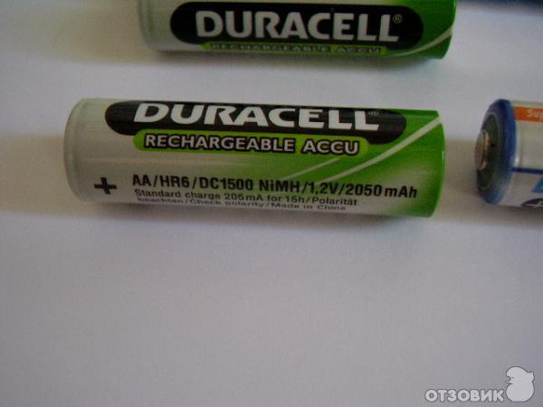 Аккумуляторные батарейки Duracell фото