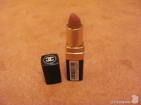 Губная помада Chanel Rouge Coco фото