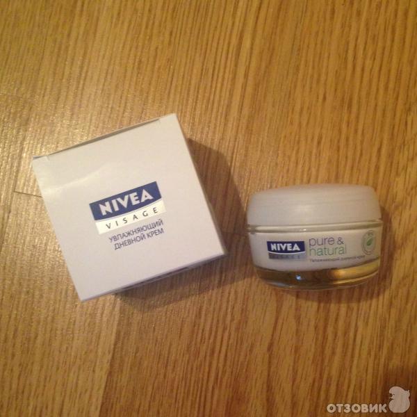 Увлажняющий дневной крем Nivea Visage Pure & Natural фото