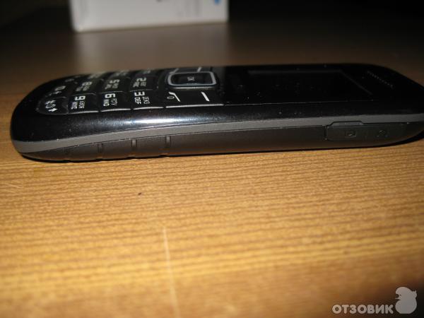 Сотовый телефон Samsung Keystone 2 GT-E1202 фото