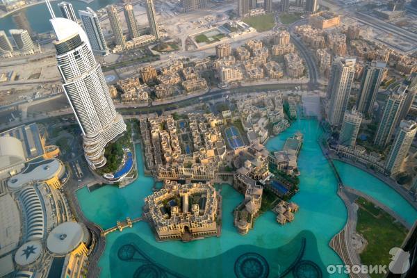 Небоскреб Burj Khalifa (ОАЭ, Дубаи) фото