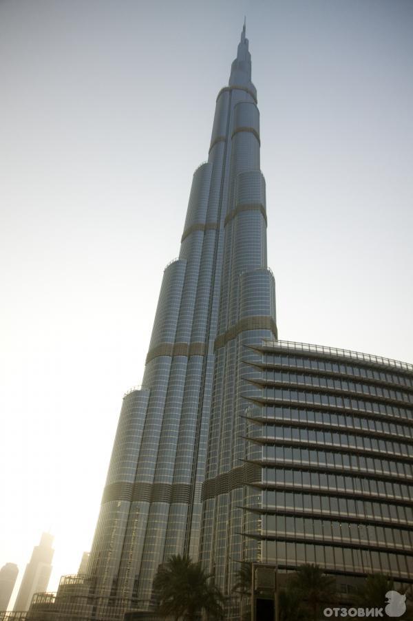 Небоскреб Burj Khalifa (ОАЭ, Дубаи) фото