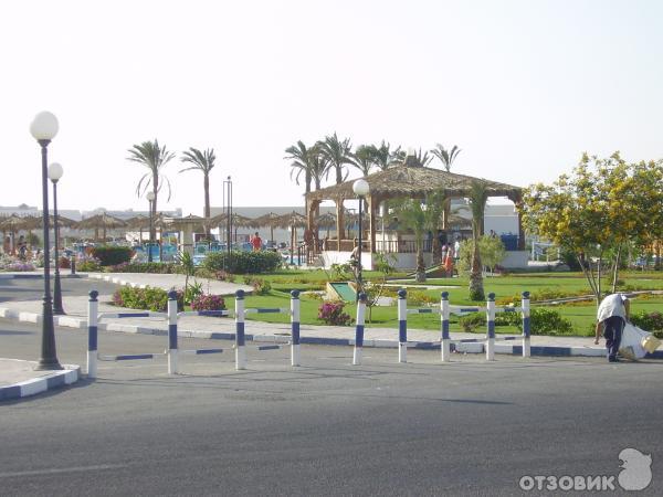 Отель Hilton Hurghada Long Beach Resort 4* (Египет, Хургада) фото