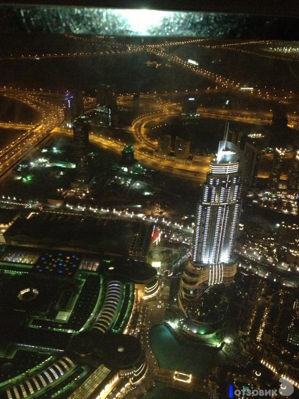 Небоскреб Burj Khalifa (ОАЭ, Дубаи) фото