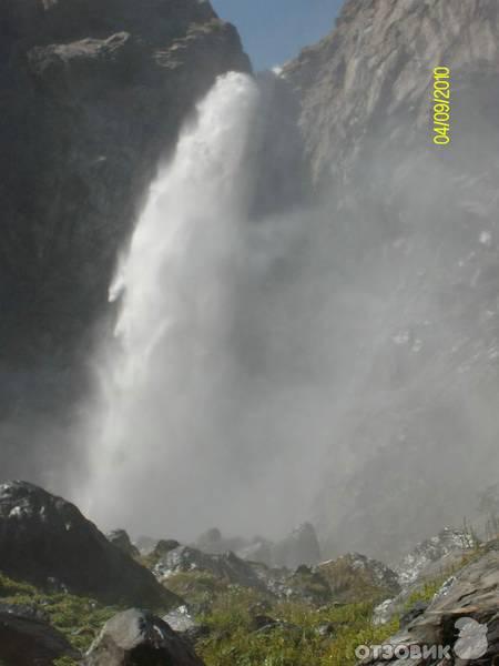 Суфруджинские водопады (Россия, Карачаево-Черкесская республика) фото