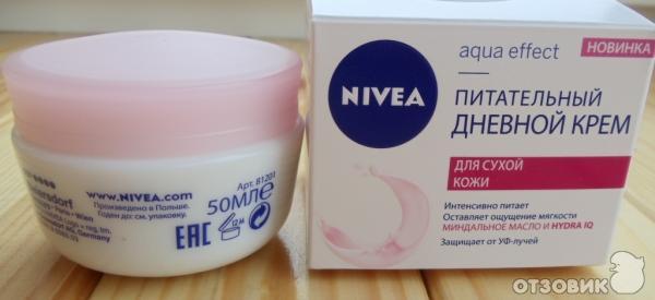 Дневной крем для лица Nivea Aqua Effect Питательный для сухой кожи фото