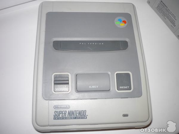 Игровая приставка Super Nintendo фото