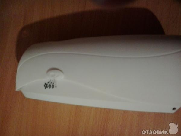 Автоматический освежитель воздуха AirWick FreshMatic фото