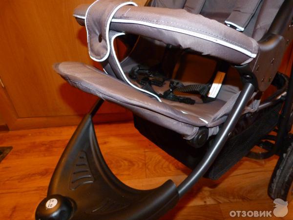 Прогулочная коляска Mobility One P5870 Express фото