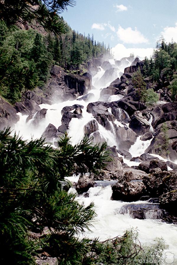 Чульчинский водопад Учар (Россия, Алтай) фото